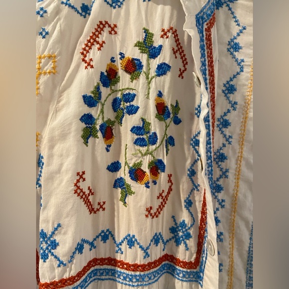 Farm Rio Men’s Tropical Cross Stitch Shirt - Picture 8 of 11